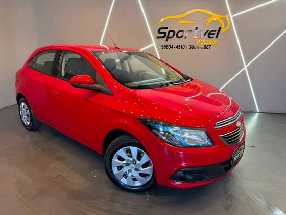CHEVROLET ONIX 1.0 MPFI LT 8V FLEX 4P MANUAL CHEVROLET ONIX 1.0 MPFI LT 8V FLEX 4P MANUAL